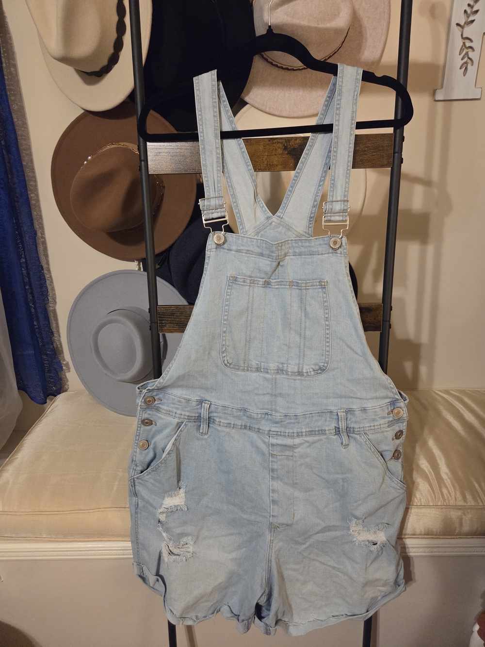 Rue21 Light Blue Denim Short Overalls